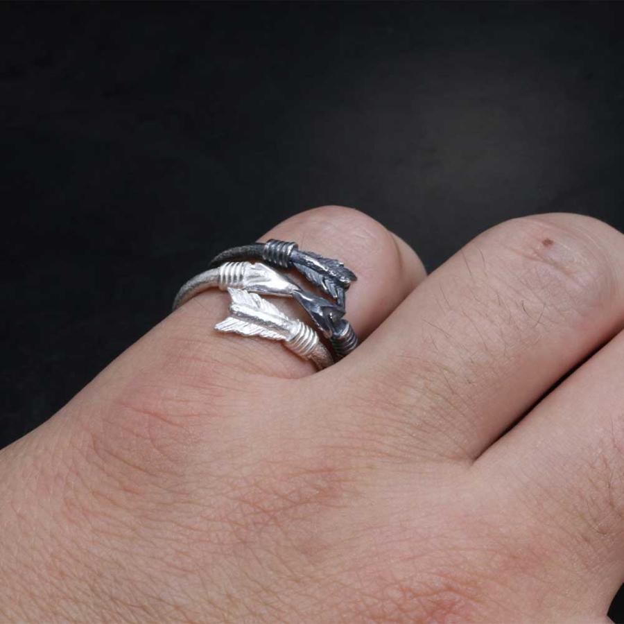 指輪 メンズ 龍頭 生矢 リング 2連 白/燻し仕上げ 重ね付け 矢 シルバー ブランド 和柄 矢尻 親指 人差指 中指 シルバーリング ピンキーリング 13号〜23号 |  | 09