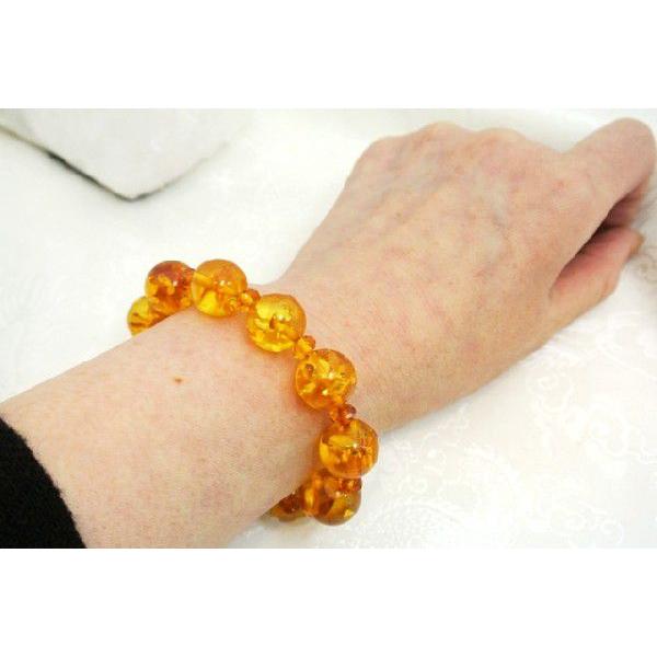 琥珀 コハク アンバー ブレスレット 腕輪 アクセサリー バングル型