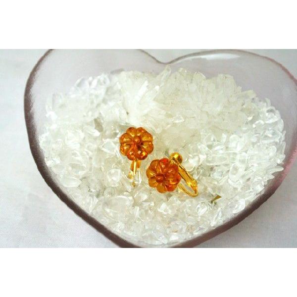 琥珀 コハク アンバー イヤリング 耳飾り 花型 10mm | 