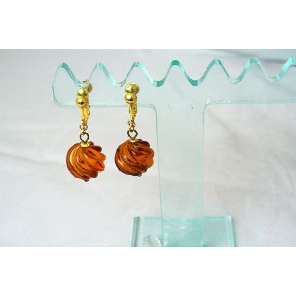 琥珀 コハク アンバー イヤリング 耳飾り シェル型 15mm |  | 01
