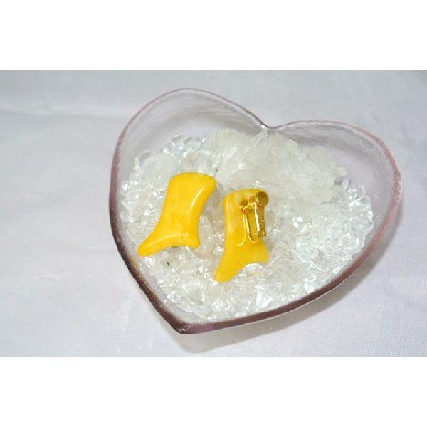 ミルキーアンバー 琥珀 コハク イヤリング 耳飾り 30mm | 