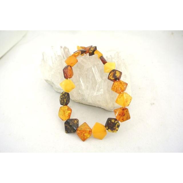 琥珀 コハク アンバー 六角形 ネックレス カニカン 魔除け 金運 : 横浜