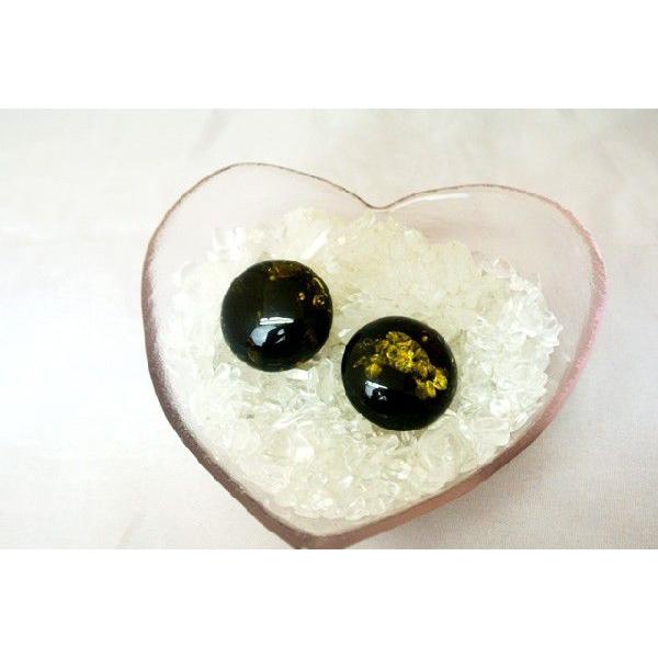 琥珀 コハク グリーンアンバー ピアス 耳飾り 丸型 アクセサリー | 