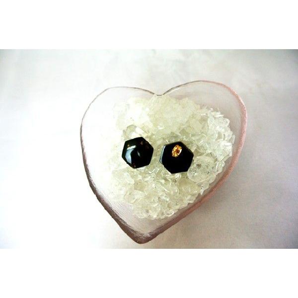 琥珀 コハク アンバー ピアス 耳飾り 六角形型 アクセサリー |  | 01