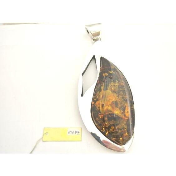 琥珀 コハク アンバー ペンダントトップ 天然石パーツ シルバー グリーン琥珀 |  | 02