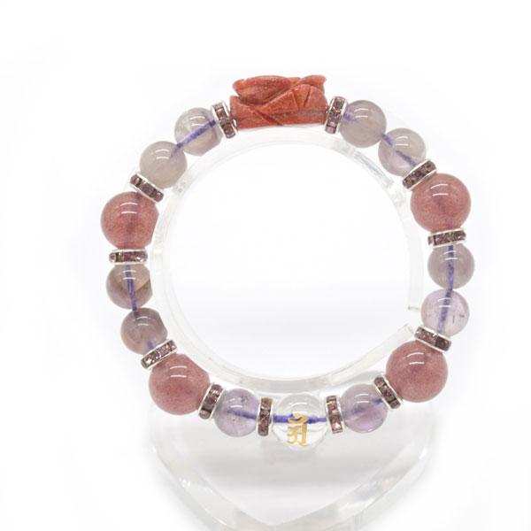 梵字選択式 金彫り梵字水晶 アップル珊瑚の薔薇付き ストロベリークオーツ アメジストファントム ロンデル 天然石ブレス 12mm玉 |  | 09
