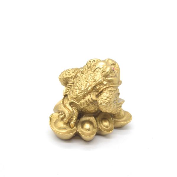 三脚蟾蜍 三本足 カエル 置物 銅製 7cm |  | 03