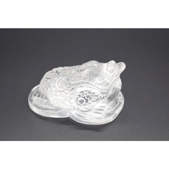 三脚蟾蜍 さんきゃくせんじょ 三本脚の蛙 天然石製置物 水晶 中 |  | 04