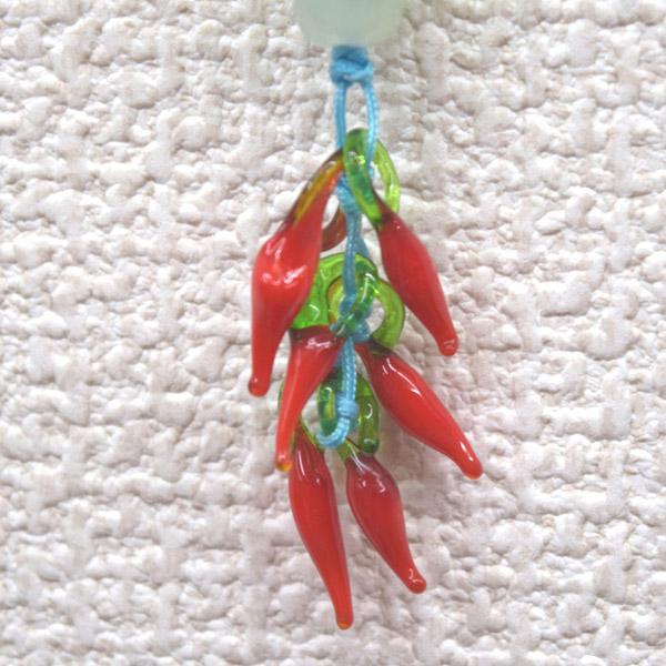 白菜の形 陶器 置物 ストラップ付き 翠玉白菜 肉形石 ダブル ストラップ (小)タイプ /【Buyee