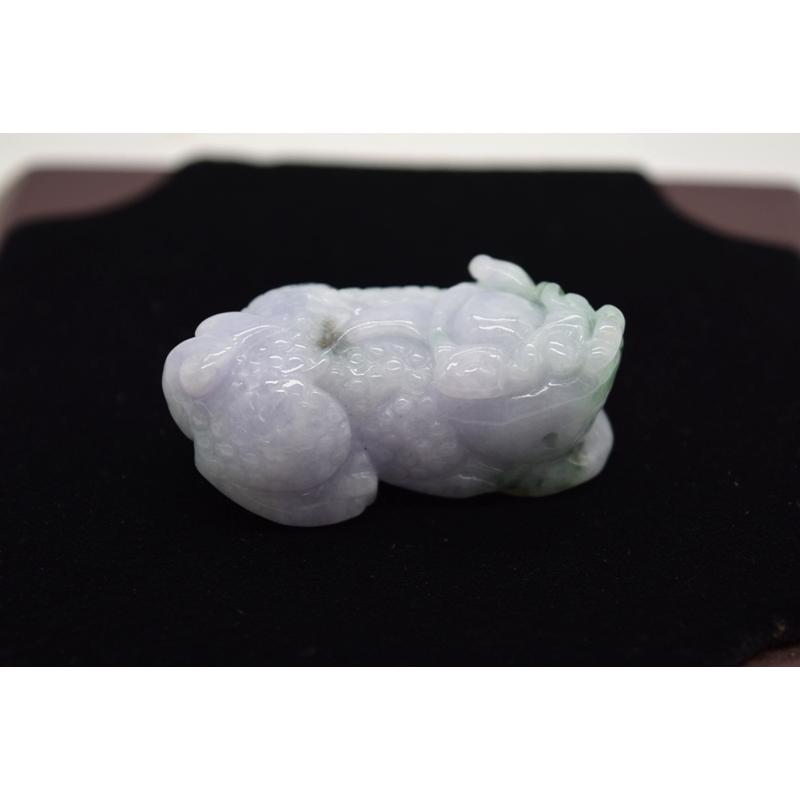 貔貅 翡翠 ジェイド ひすい  天然石 置物 4.5cmの画像