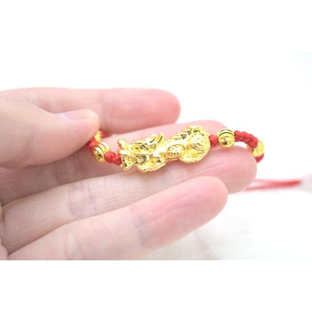 メール便OK】 貔貅 ヒキュウ ブレスレット 金メッキ 中国紐 中国結び