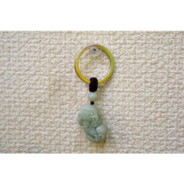 メール便OK】 貔貅 翡翠 キーホルダー 天然石製 ヒキュウ ジェード