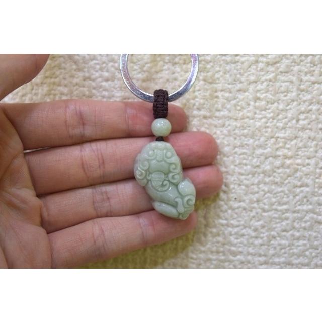 本翡翠 貔貅と白菜 根付け ヘッド 本翡翠 貔貅と白菜 根付け ヘッド