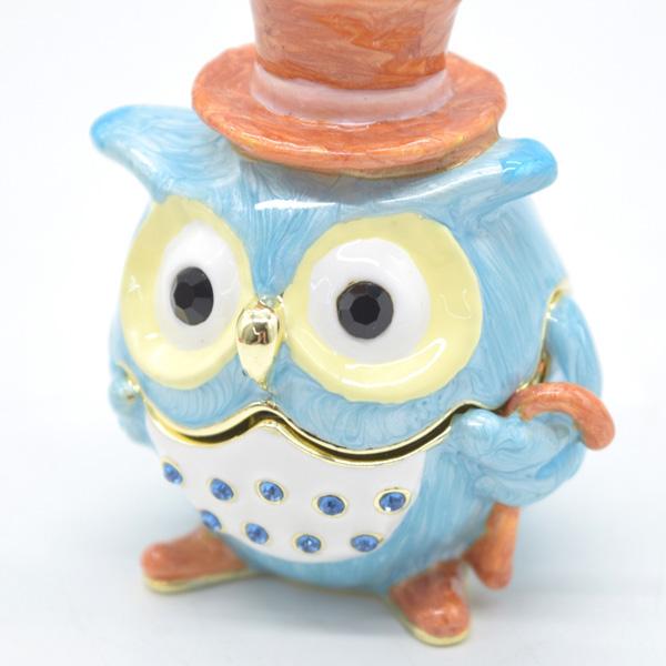 フクロウ 七宝焼き 小物入れ 7cm 金属製置物 ラインストーン装飾付き 水色 ライトブルー シルクハット |  | 07