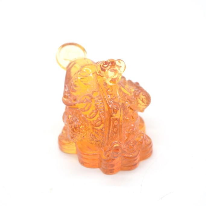 三脚蟾蜍 三本足 カエル 置物 樹脂製 5cm 半透明仕様 アンバー風 |  | 02