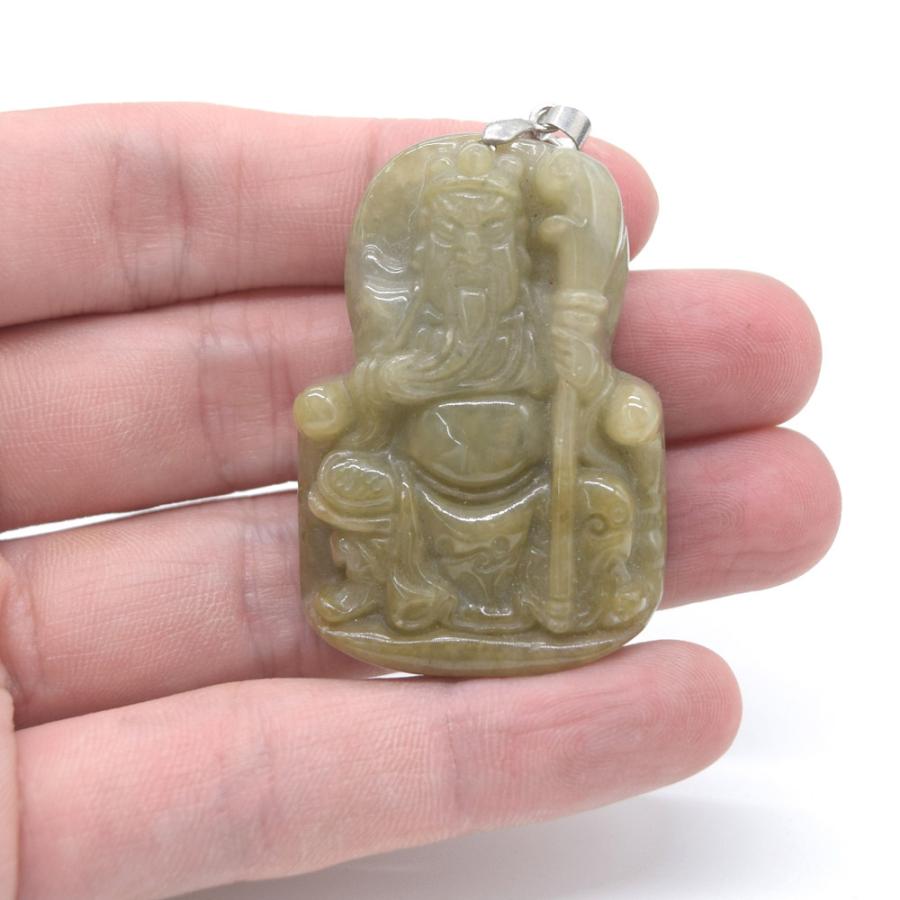 関羽の彫り物 ペンダントヘッド 翡翠 ヒスイ 天然石パーツ 関羽の彫り物 ペンダントヘッド 翡翠 ヒスイ 天然石パーツ