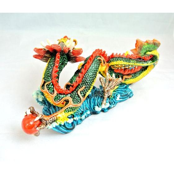 辰 龍の置物 カラフル 樹脂製 12cm 波乗り 如意宝珠 竜 : 横浜中華街龍