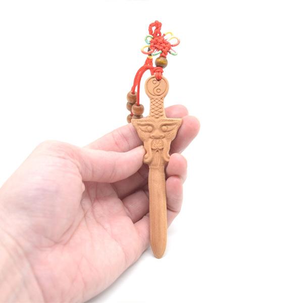 【メール便OK】 桃木剣 14cm 陰陽図つき 根付 木製 魔除け |  | 03