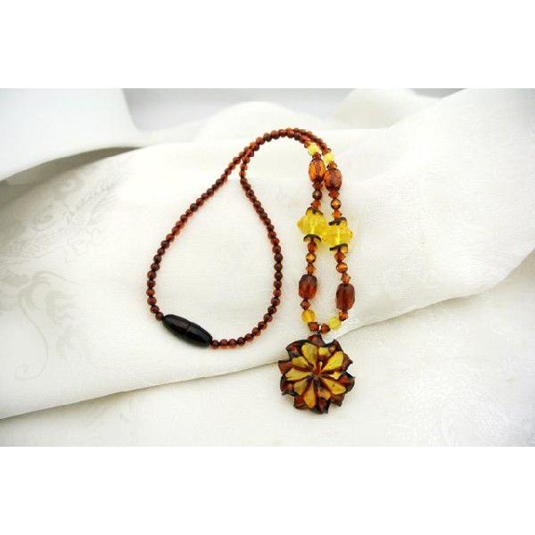 琥珀 コハク アンバー ネックレス 首飾り 花彫り ネジ式