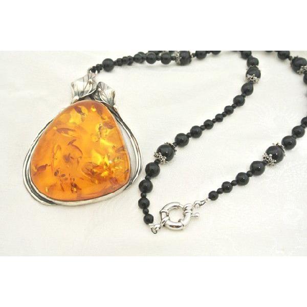 K18 ネックレストップ 琥珀 コハク 珊瑚 サンゴ