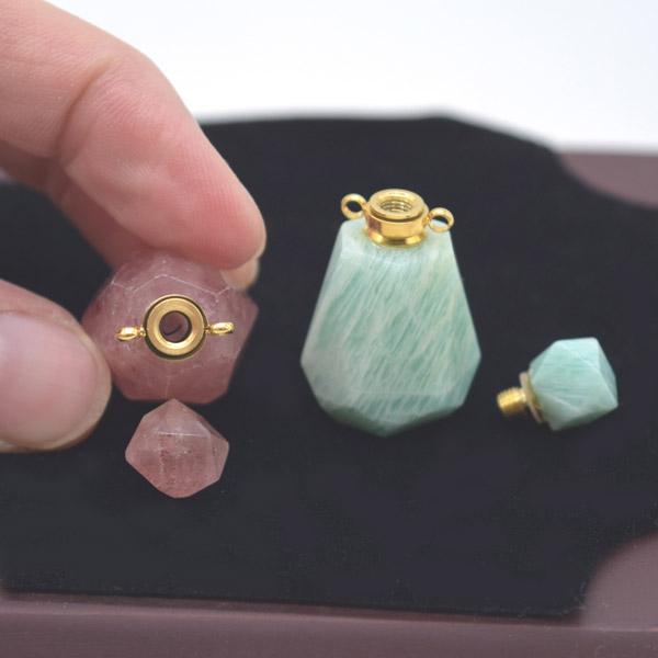 2種類から選べる 天然石製香水瓶 ストロベリークォーツ アマゾナイト