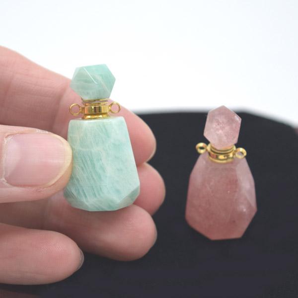 2種類から選べる 天然石製香水瓶 ストロベリークォーツ アマゾナイト