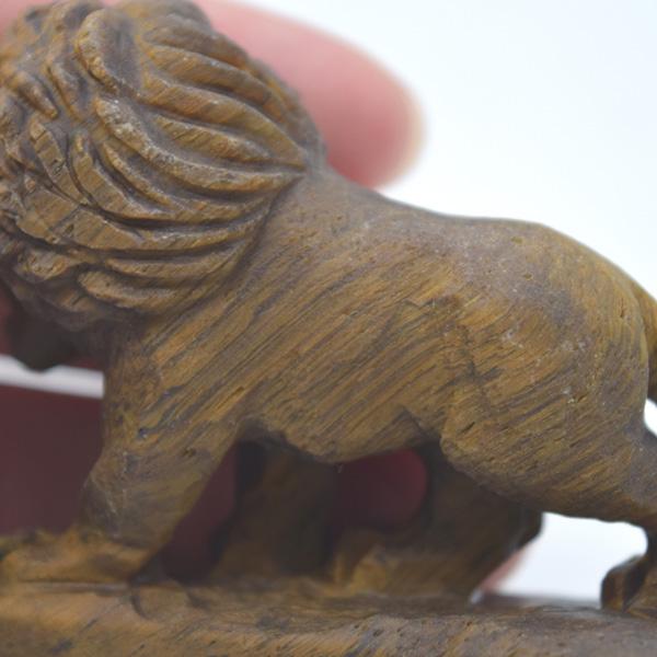 ライオンの置物 獅子 タイガーアイ 天然石製 虎目石 5cm : 横浜中華街