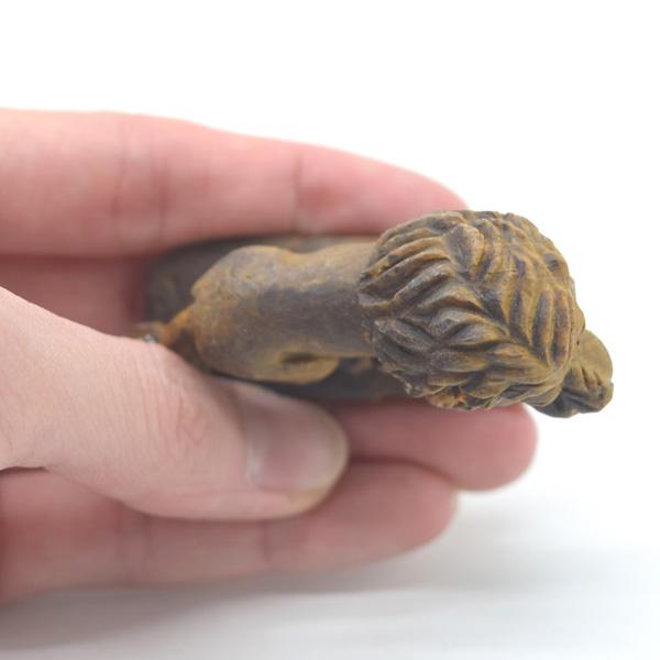 ライオンの置物 獅子 タイガーアイ 天然石製 虎目石 5cm : 横浜中華街