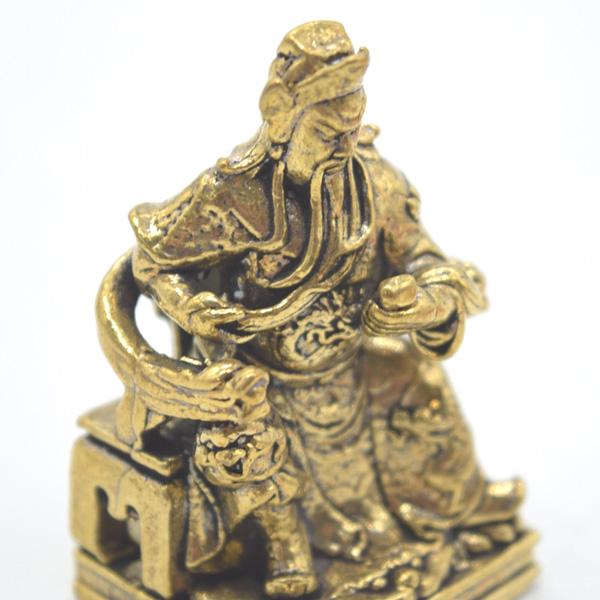 関羽の置物 5cm 金属製 ミニチュア 着席タイプ : 横浜中華街龍 - 通販 