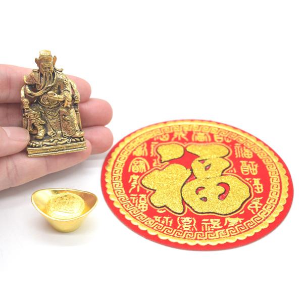 関羽の置物 風水三点セット 5cm 金属製 ミニチュア 着席タイプ 元宝 福飾の敷物付き |  | 01