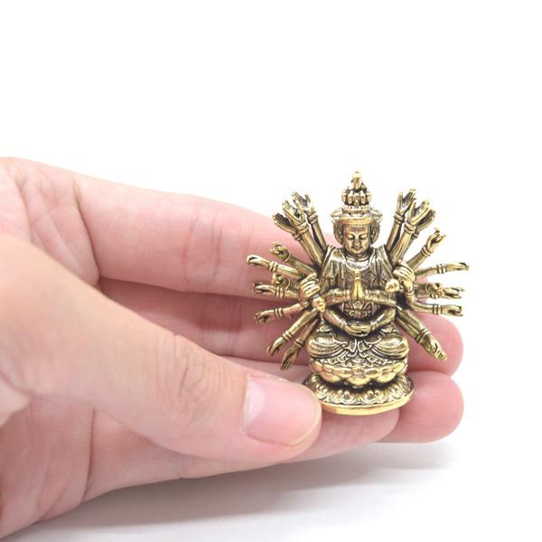 【メール便OK】 千手観音菩薩の置物 仏像 金属製 ミニサイズ 5cm 座像 多腕 |  | 05