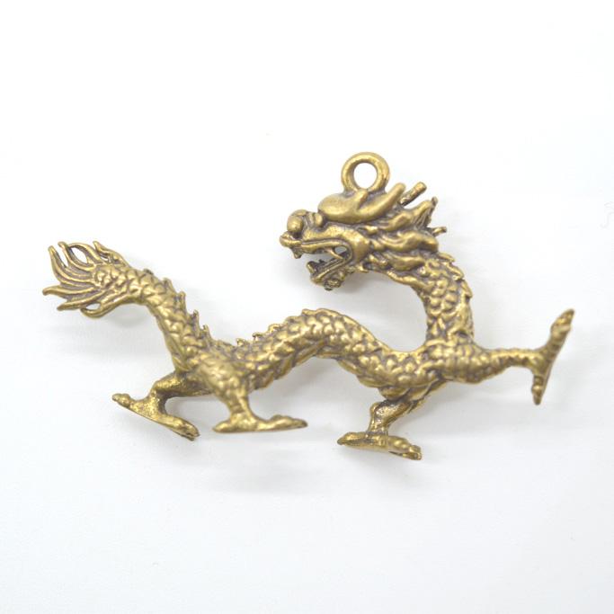 【メール便OK】辰 龍の置物 ミニチュア 銅製 3cm 壁掛け パーツ仕様 四神 |  | 01