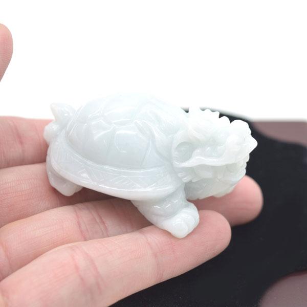 龍亀 ドラゴンタートル 翡翠 5.5cm 天然石製置物 小 ロングイ ジェード