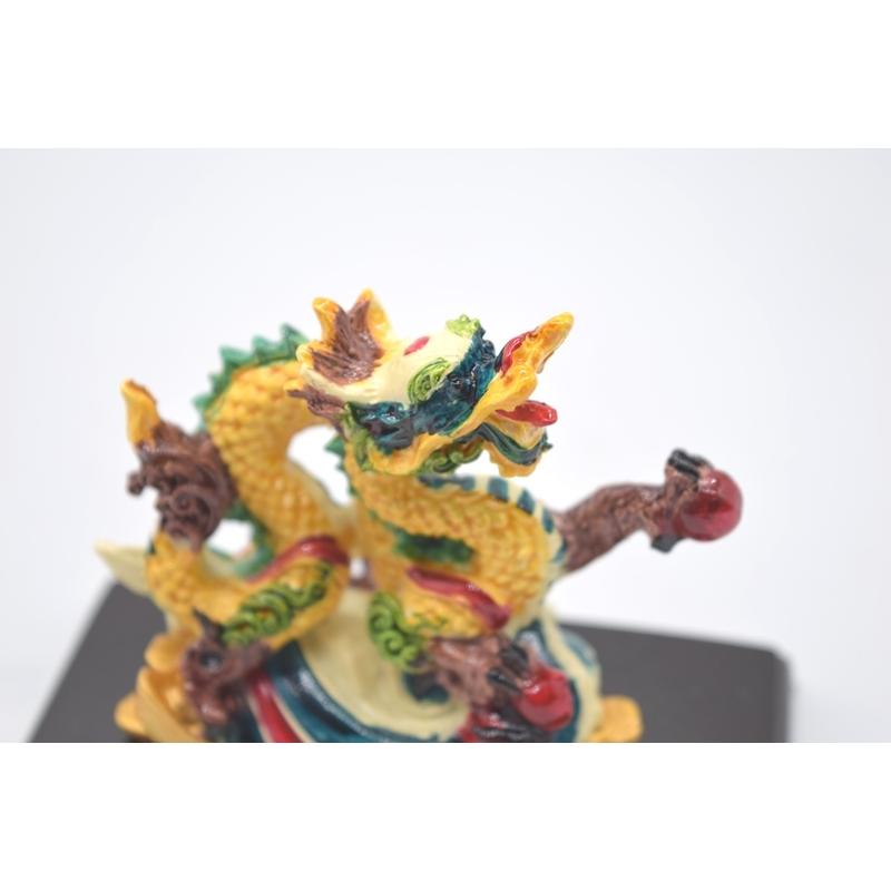 辰 龍の置物 カラフル 樹脂製 7cm 竜 台座付き 龍行天下 : 横浜中華街