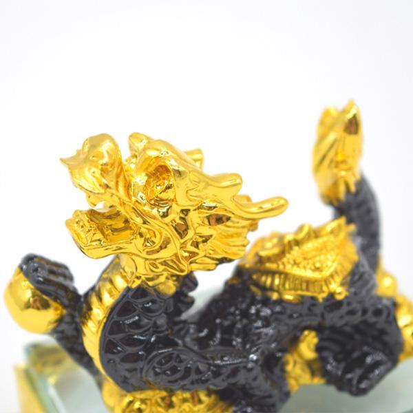 辰 龍の置物 黒 樹脂製 9cm ガラス台座 如意宝珠 五本爪 竜 : 横浜中華