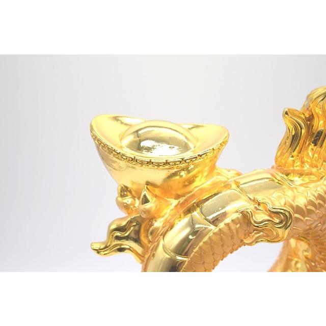 龍の置物 8の字龍 金色 竜 元宝 元宝 末広がり 台座付き 樹脂製 39cmの画像
