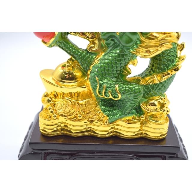 辰 龍の置物 8の字龍 緑と金 重ね8 樹脂製 28cm 8型 竜 古銭 招財進宝