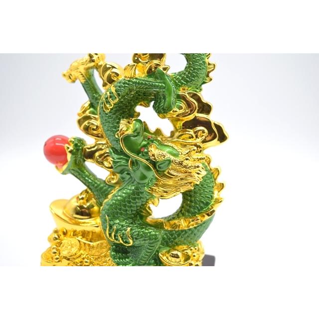 辰 龍の置物 8の字龍 緑と金 重ね8 樹脂製 28cm 8型 竜 古銭 招財進宝