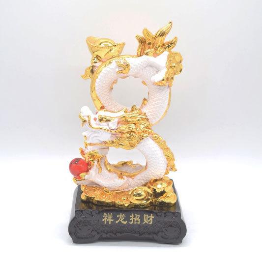 辰 龍の置物 8の字龍 白 樹脂製 竜 元宝 末広がり 台座付き 27cm