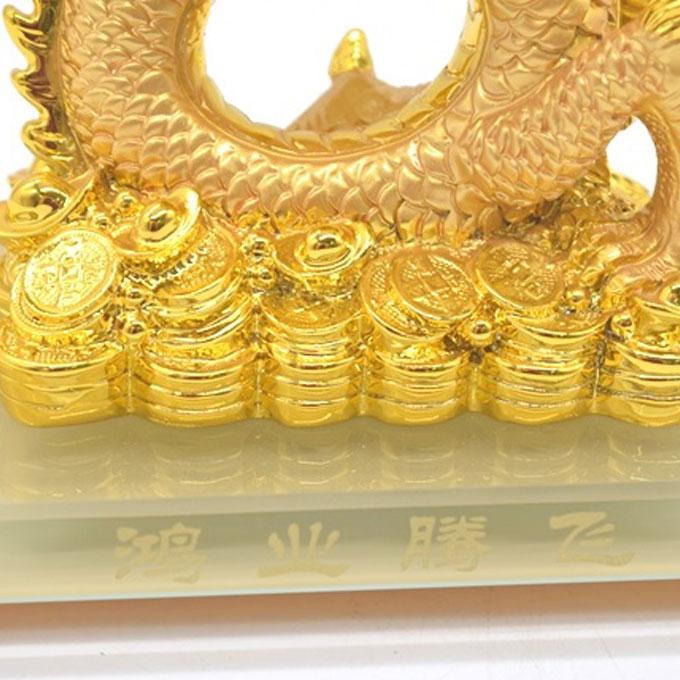 辰 龍の置物 8の字龍 樹脂製 15cm 8型 竜 ガラス台座付き 金色