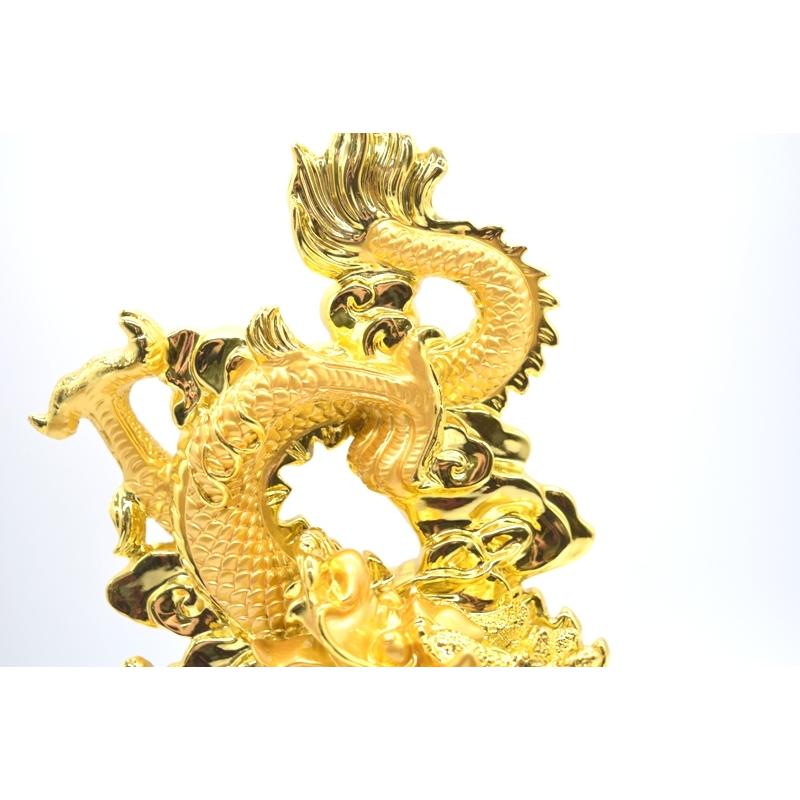 辰 龍の置物 8の字龍 重ね8 金色 樹脂製 28cm 8型 竜 古銭 招財進宝