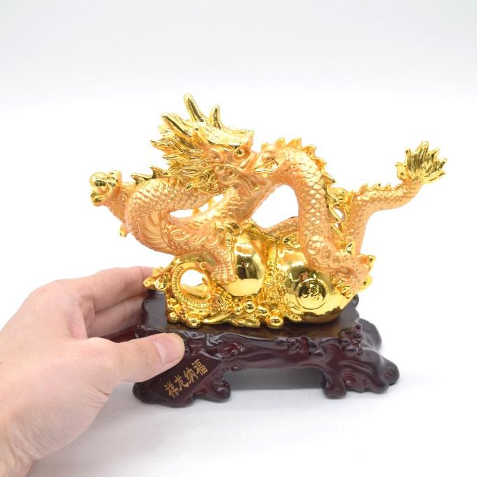 龍の置物 龍 瓢箪 振り向き 台座付き 樹脂製置物 金色 16cm