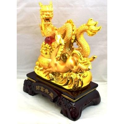 五本指皇帝龍と成功馬 台座付き 樹脂製置物 金色 大 |  | 01