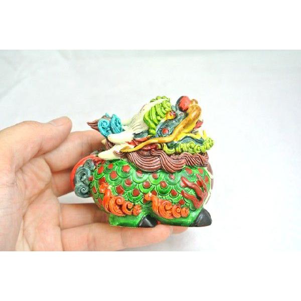 麒麟 置物 樹脂製 カラフル 気の安定 7cm |  | 02