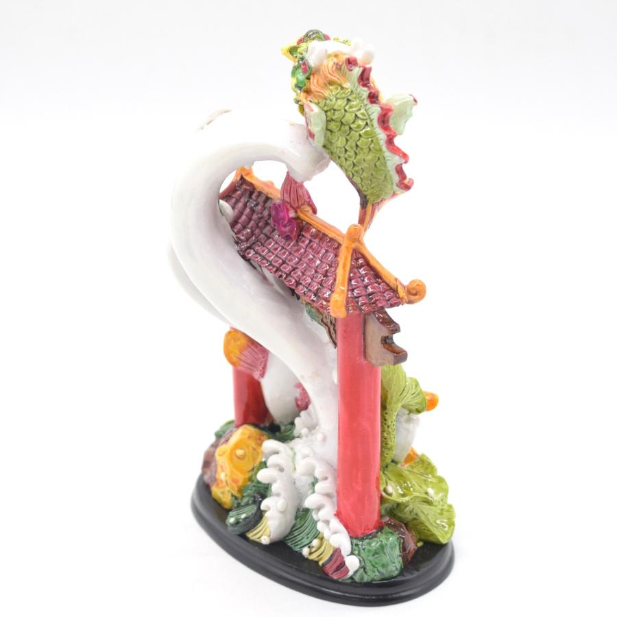 魚 置物 龍鯉 登龍門 8の字波 カラフル 樹脂製置物 17cm : 横浜中華街