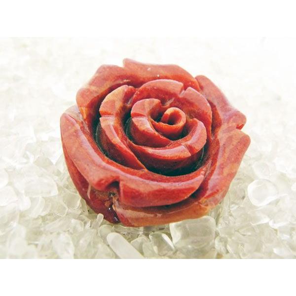 薔薇彫りサンゴ 珊瑚 ブローチ 天然石アクセサリー 44mm | 