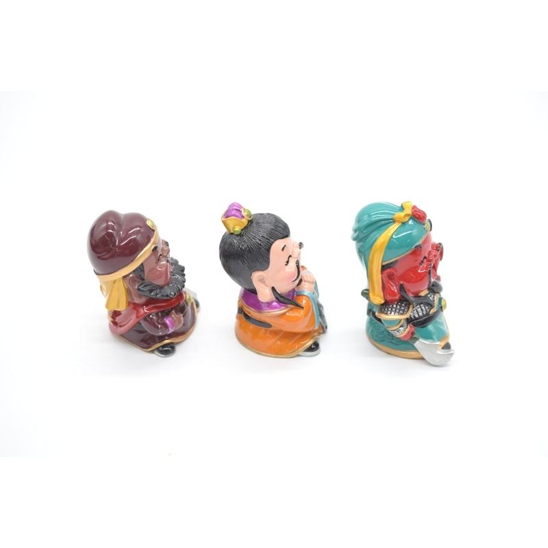 三国志 張飛 劉備 関羽 樹脂製置物 マスコット人形 3個セット