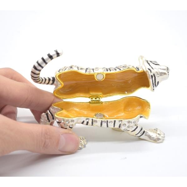 白虎 七宝 金属製置物 小物入れ ラインストーン付 4.5cm : 横浜中華街