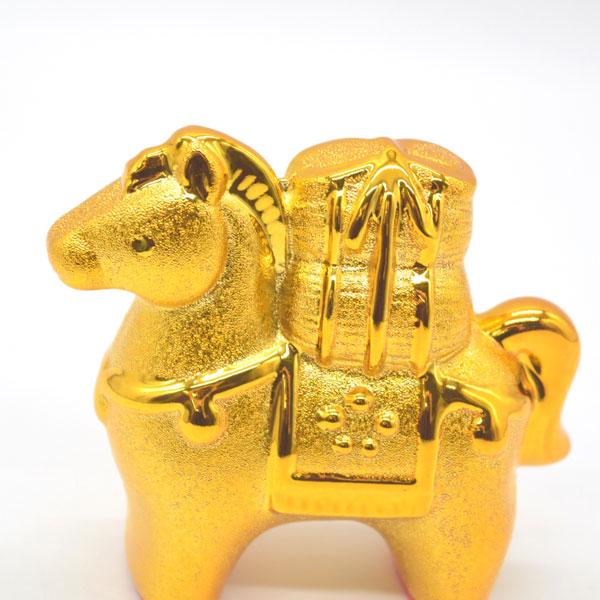 午 馬 置物 10cm 陶器製 チヂミ柄 デフォルメ仕様 金色 小 干支 十二支