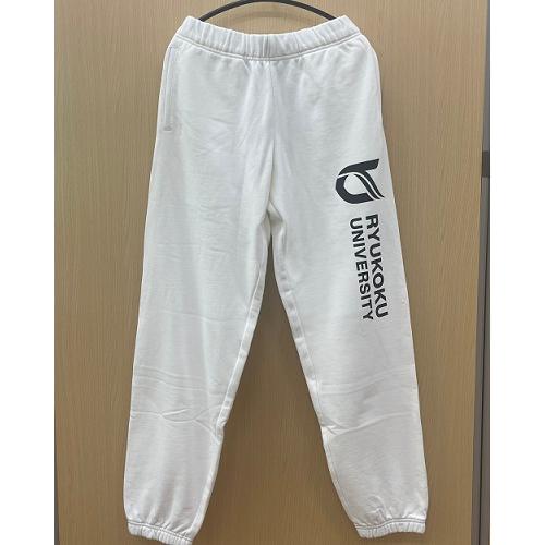 近畿大学　バレーボール　スウェットパンツ プリントかすれあり 近畿大学 バレーボール スウェットパンツ プリントかすれあり
